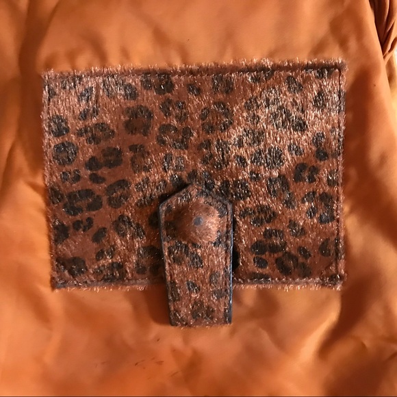 Reversible Falchi Italian Crossbody snake/fur wow - Picture 5 of 6